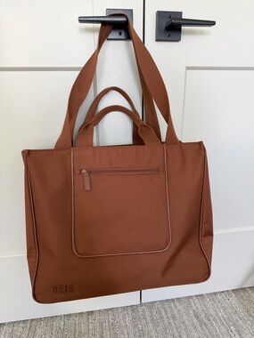 BEIS Chestnut Brown Everyday Travel Tote AND SUITCASE KEYCHAIN!